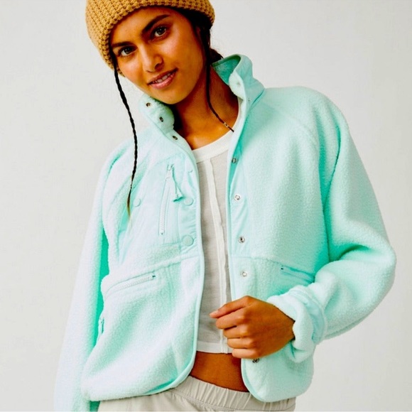 Free People Jackets & Blazers - ⭐️Free People Movement Hit The Slopes Fleece Jacket large⭐️